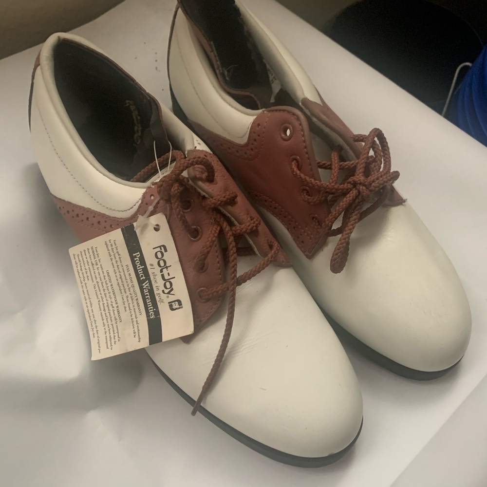 Foot joy golf shoes